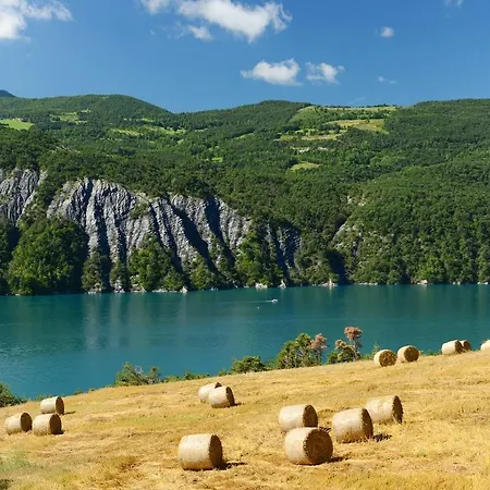 Domaine Residentiel De Plein Air Odalys Les Berges Du Lac 3* Le Lauzet-Ubaye